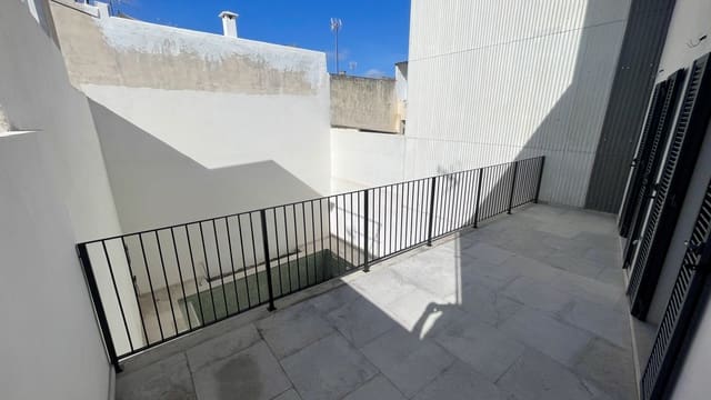 3 soveværelse Byhus til salg i Manacor med swimmingpool garage - € 945.000 (Ref: 9325612)