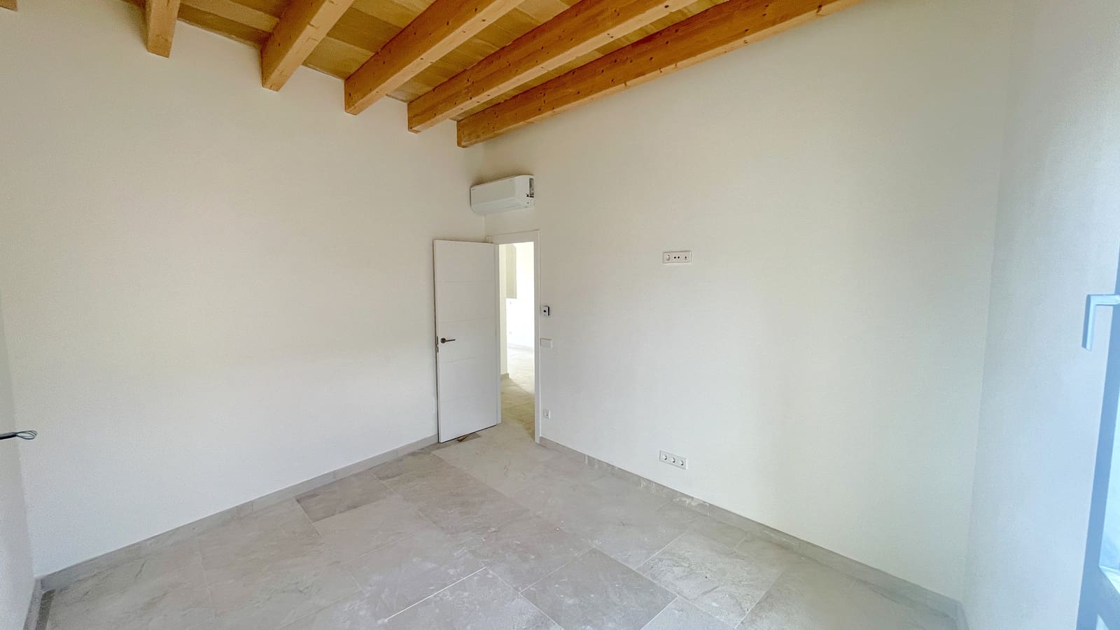 3 makuuhuone Omakotitalo myytävänä paikassa Manacor mukana uima-altaan 
autotalli - 995 000 € (Ref: 9325612)