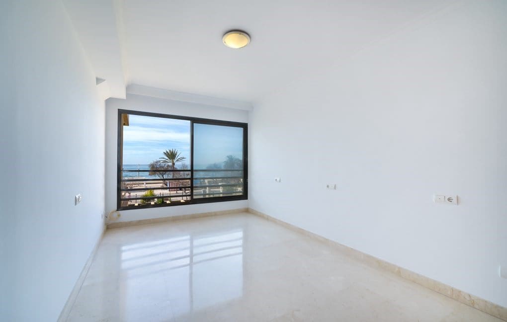 2 bedroom Apartment for rent in Palma de Mallorca with garage - € 3,100 (Ref: 9325613)