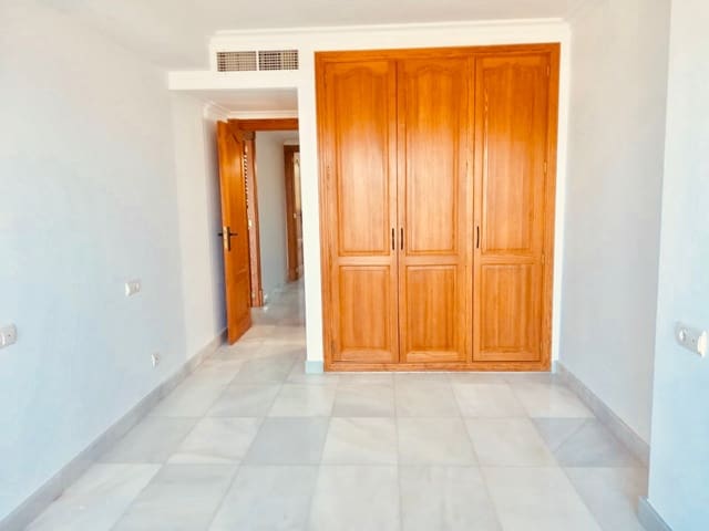 2 soverom Leilighet til leie i Coll d'en Rabassa, Palma de Mallorca med garasje - € 3 100 (Ref: 9325613)