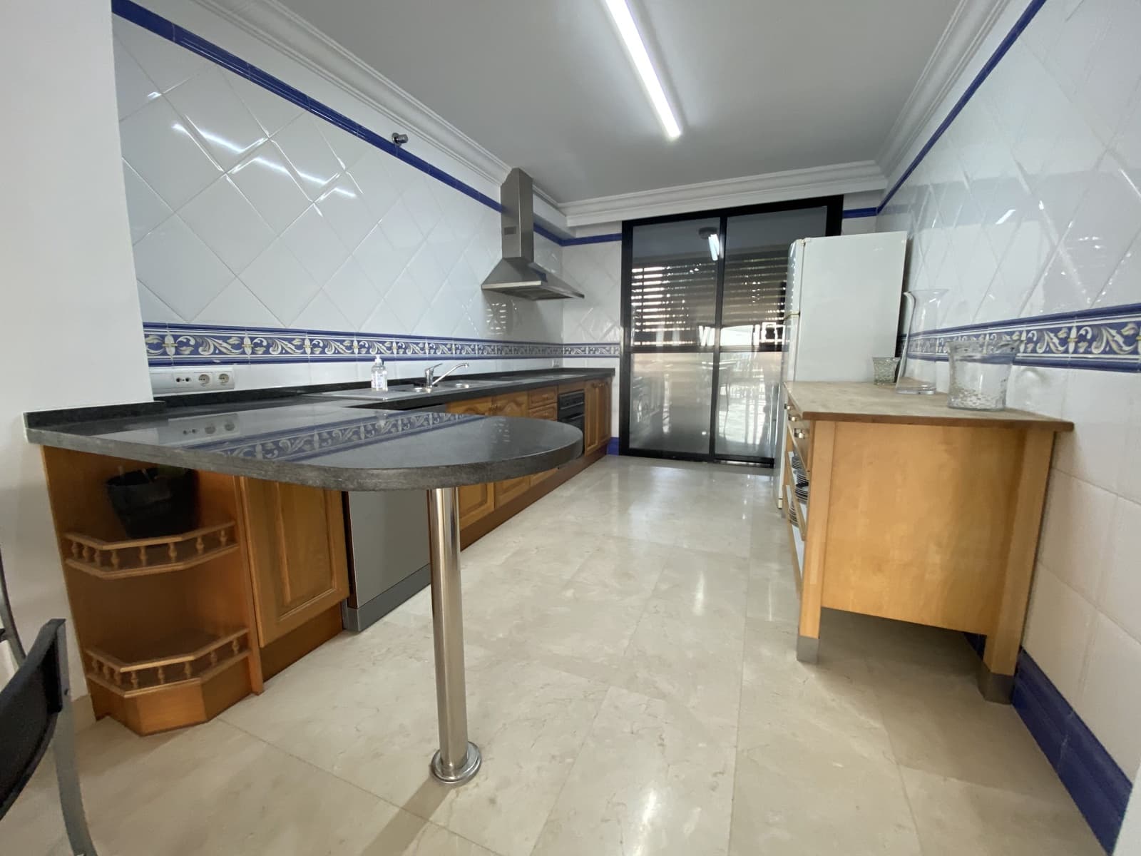 2 bedroom Apartment for rent in Palma de Mallorca with garage - € 3,100 (Ref: 9325613)