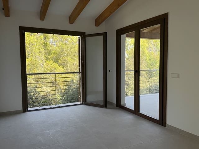 3 slaapkamer Villa te koop in Mal Pas-Bon Aire, Alcúdia met garage - € 950.000 (Ref: 9329849)