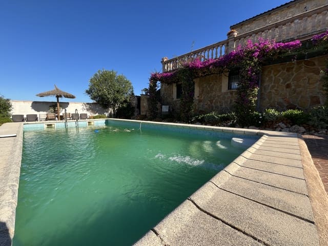 Finca/Casa Rural de 4 habitaciones en Algaida en alquiler con piscina garaje - 3.000 € (Ref: 9332730)
