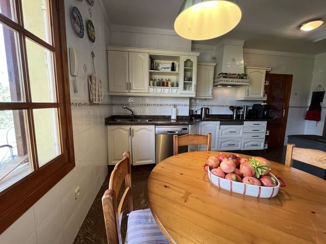 4 sovrum Finca/Hus på landet att hyra i Inca med pool garage - 6 900 € (Ref: 9332732)