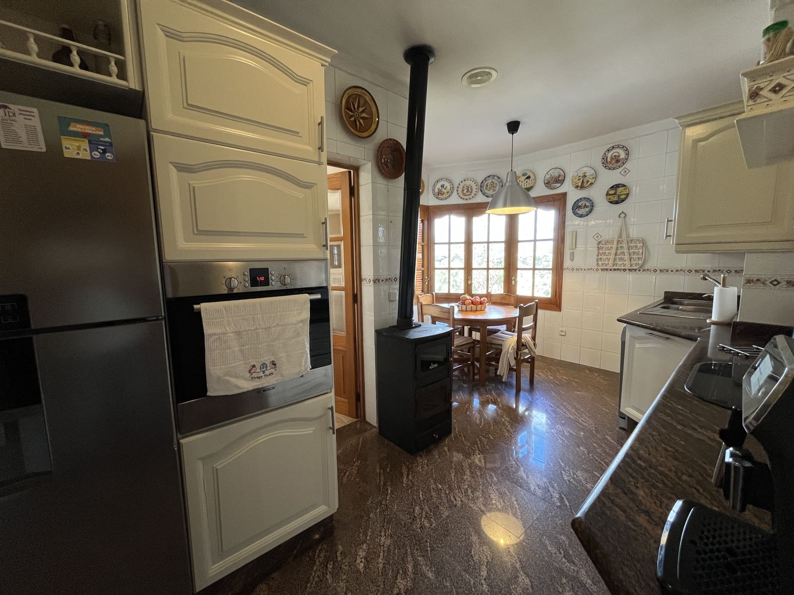 4 makuuhuone Maalaistalo vuokrattavana paikassa Inca mukana uima-altaan 
autotalli - 6 900 € (Ref: 9332732)