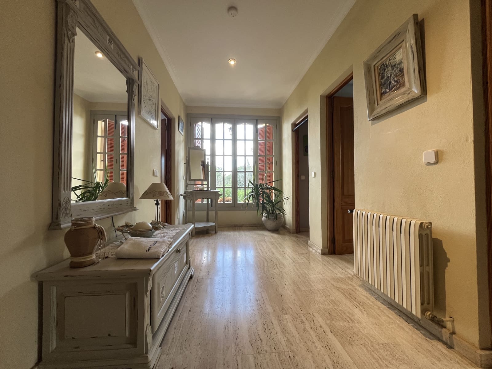 4 makuuhuone Maalaistalo vuokrattavana paikassa Inca mukana uima-altaan 
autotalli - 6 900 € (Ref: 9332732)