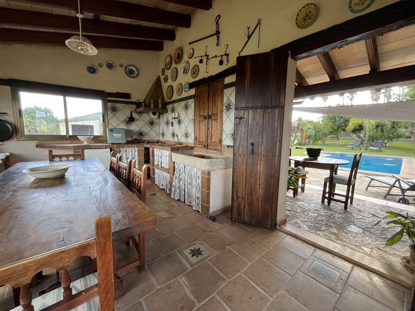 4 makuuhuone Maalaistalo vuokrattavana paikassa Inca mukana uima-altaan 
autotalli - 6 900 € (Ref: 9332732)