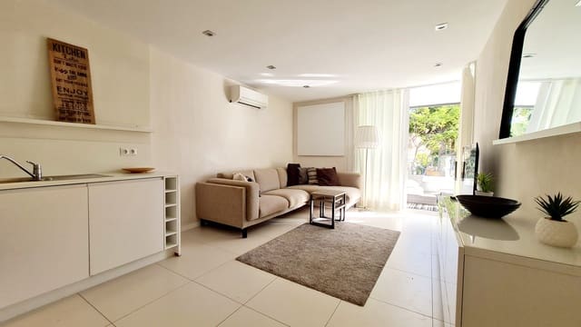 3 sypialnia Apartament na sprzedaż w Puerto Portals, Calvià - 749 000 € (Ref: 9340256)