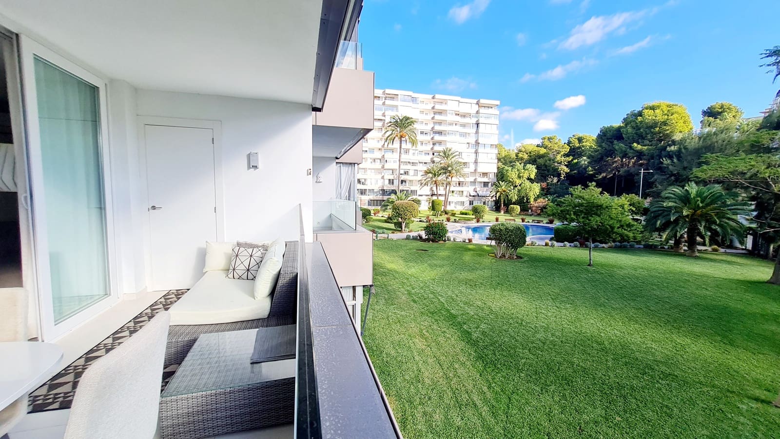 3 sypialnia Apartament na sprzedaż w Puerto Portals - 749 000 € (Ref: 9340256)