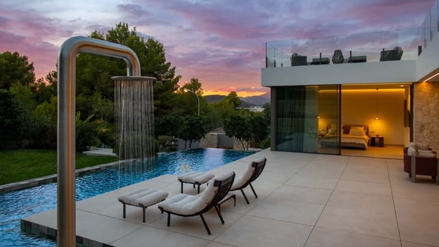 5 soveværelse Villa til salg i Cala Vinyes / Cala Vinyas / Cala Viñas, Calvià med swimmingpool garage - € 5.950.000 (Ref: 9344060)