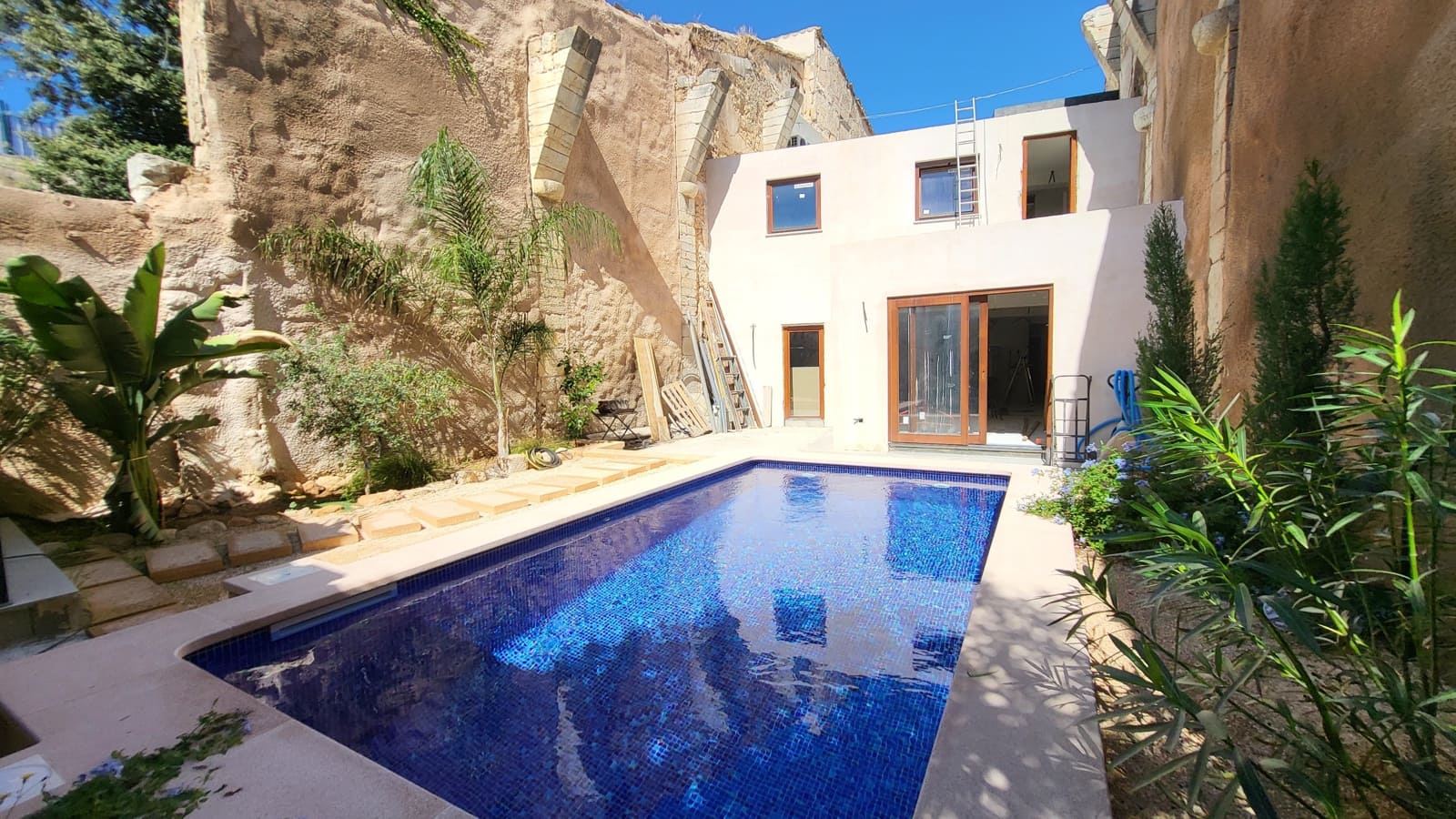 3 soveværelse Byhus til salg i Binissalem med swimmingpool garage - € 1.390.000 (Ref: 9345688)