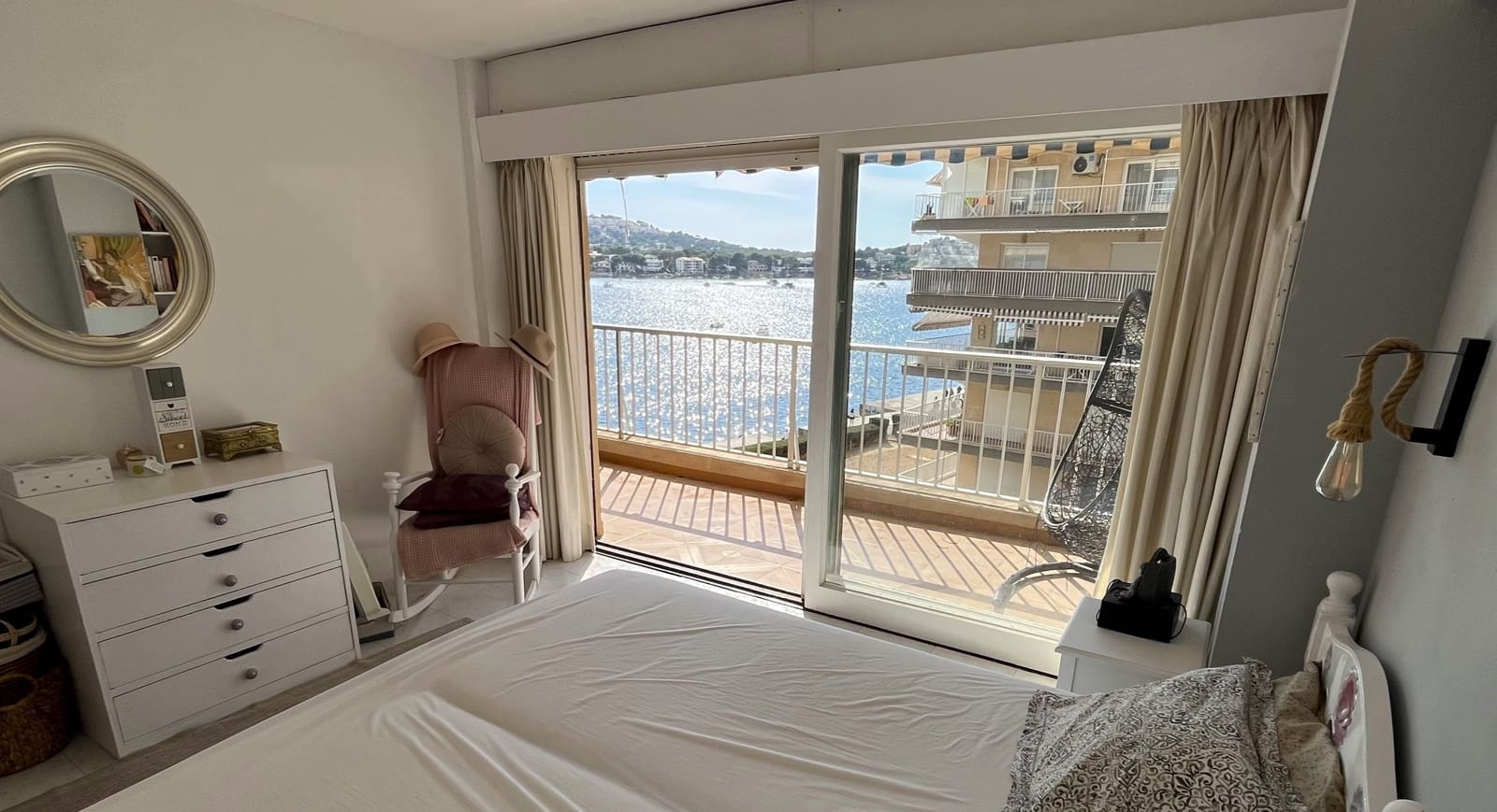 2 bedroom Apartment for sale in Santa Ponsa with garage - € 355,000 (Ref: 9352885)