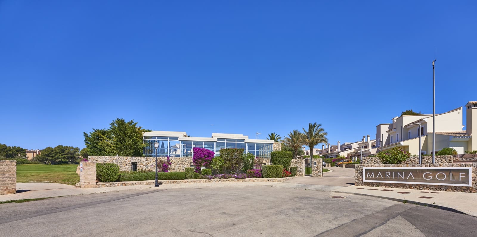 3 bedroom Villa for sale in Santa Ponsa with pool garage - € 1,750,000 (Ref: 9354503)