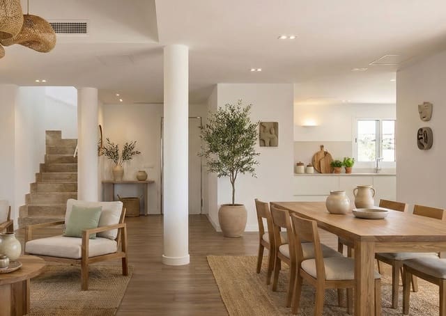 3 soverom Villa til salgs i Santa Ponsa, Calvià med svømmebasseng garasje - € 1 750 000 (Ref: 9354503)