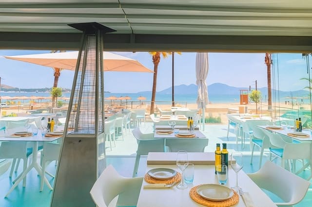 Erhverv til salg i Port de Pollença, Pollensa / Pollença med garage - € 1.775.000 (Ref: 9354504)