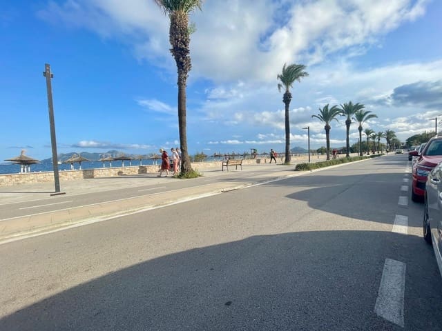 Erhverv til salg i Port de Pollença, Pollensa / Pollença med garage - € 1.775.000 (Ref: 9354504)