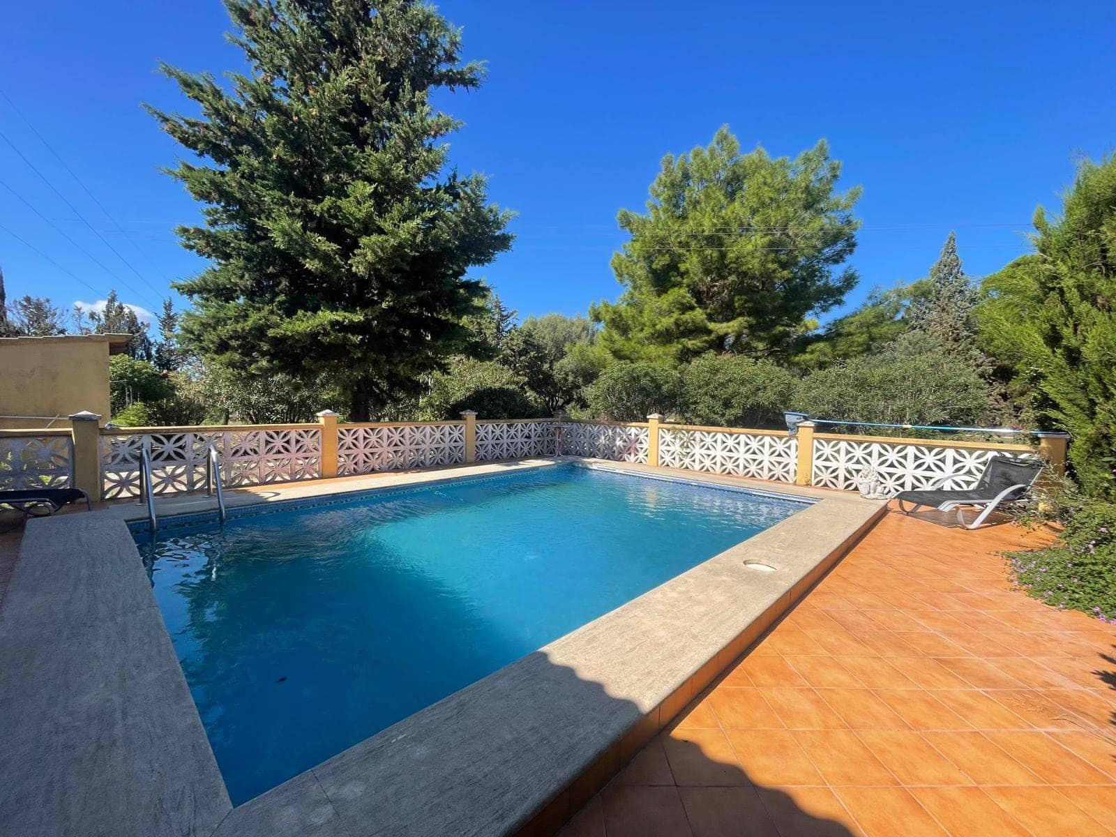 3 soveværelse Finca/Landehus til salg i Binissalem med swimmingpool garage - € 750.000 (Ref: 9354506)