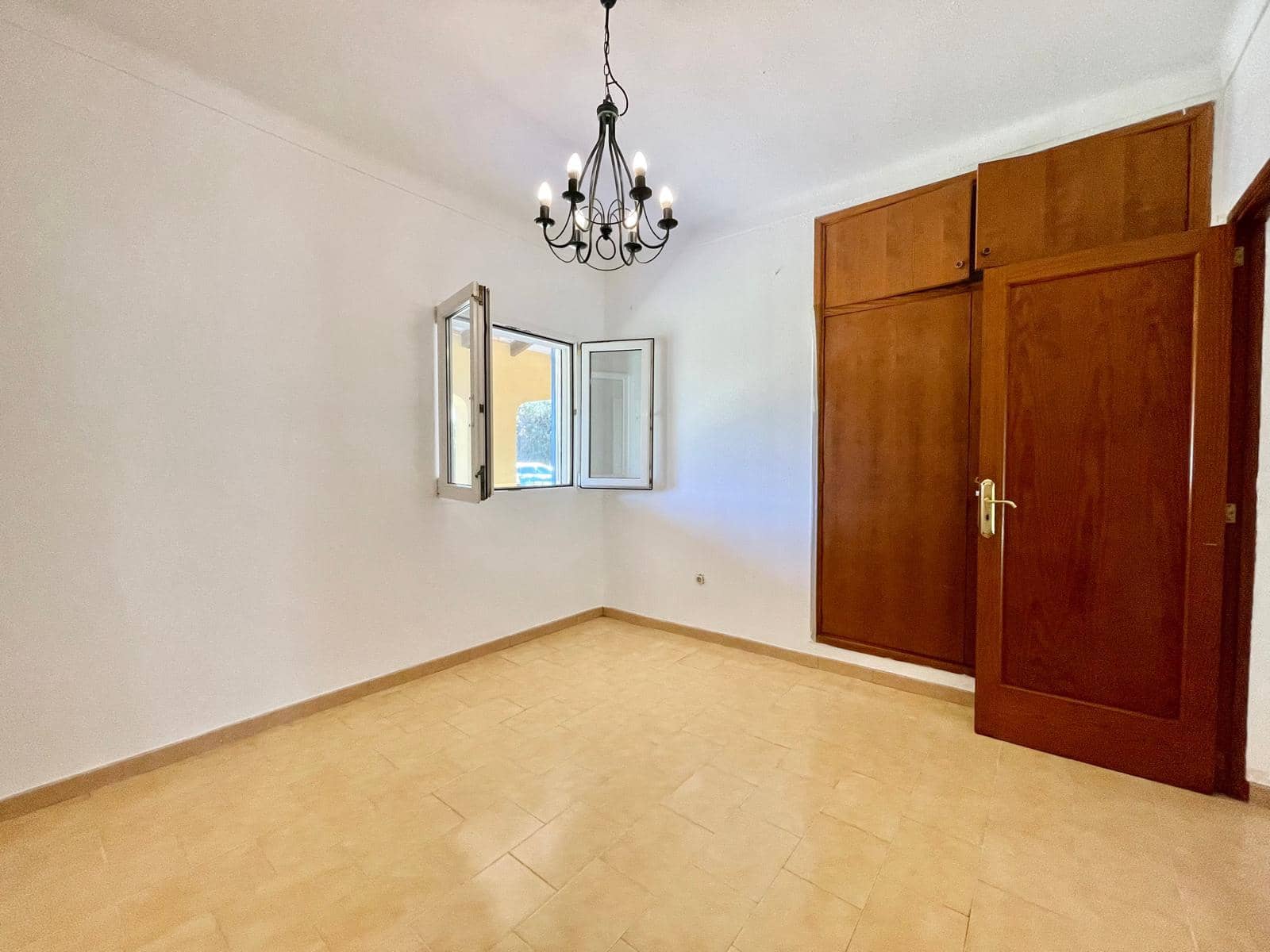 3 bedroom Finca/Country House for sale in Binissalem with pool garage - € 750,000 (Ref: 9354506)