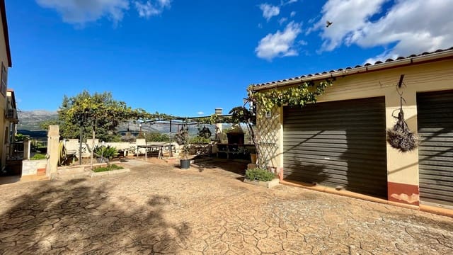 6 quarto Quinta/Casa Rural para venda em Inca com piscina garagem - 1 800 000 € (Ref: 9357836)