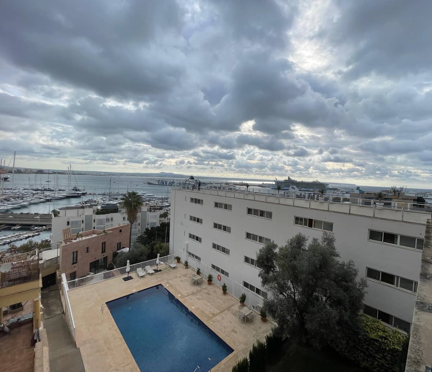 3 bedroom Apartment for sale in Palma de Mallorca with pool garage - € 780,000 (Ref: 9357840)