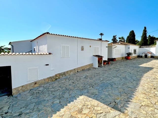 6 bedroom Villa for rent in Marratxí with pool garage - € 8,800 (Ref: 9360882)