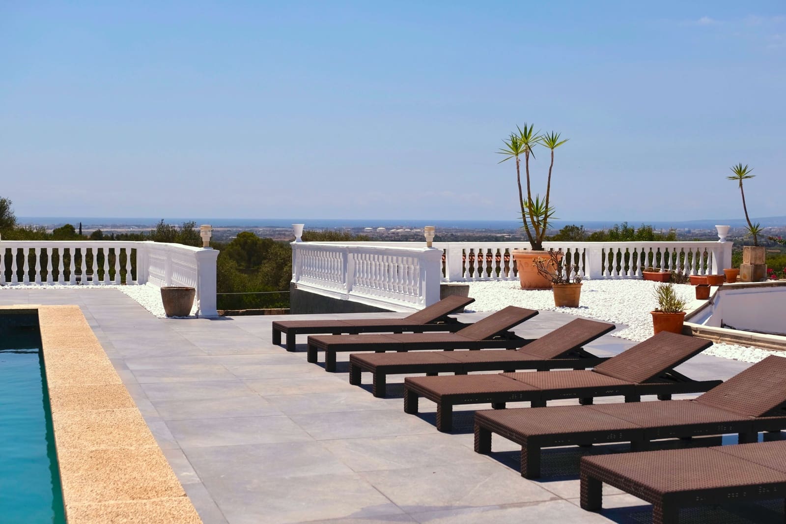 6 bedroom Villa for rent in Marratxi with pool garage - € 8,800 (Ref: 9360882)