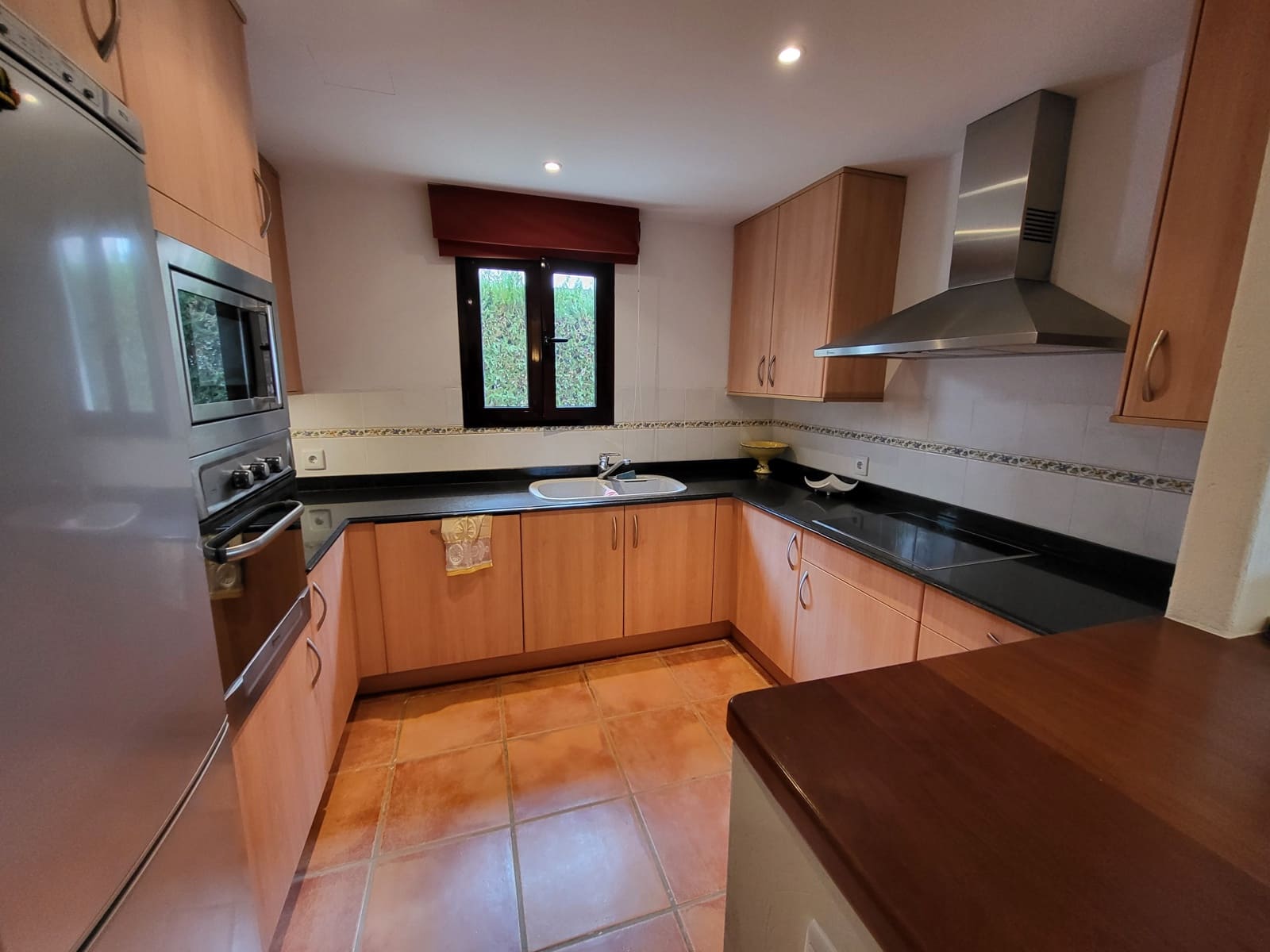 3 bedroom Apartment for sale in Santa Ponsa with garage - € 995,000 (Ref: 9360885)