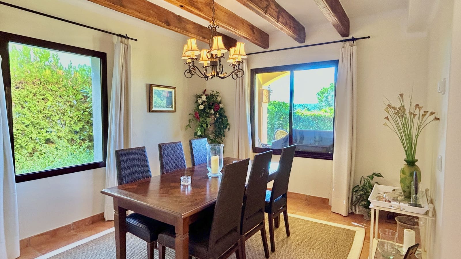 3 bedroom Apartment for sale in Santa Ponsa with garage - € 995,000 (Ref: 9360885)