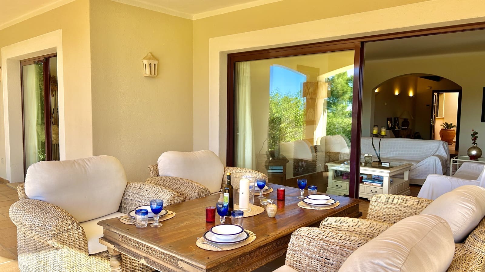 3 bedroom Apartment for sale in Santa Ponsa with garage - € 995,000 (Ref: 9360885)
