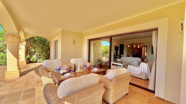 3 bedroom Apartment for sale in Santa Ponsa, Calvià with garage - € 995,000 (Ref: 9360885)