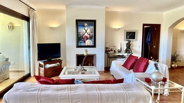 3 bedroom Apartment for sale in Santa Ponsa, Calvià with garage - € 995,000 (Ref: 9360885)