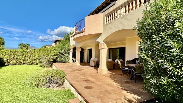 3 bedroom Apartment for sale in Santa Ponsa, Calvià with garage - € 995,000 (Ref: 9360885)