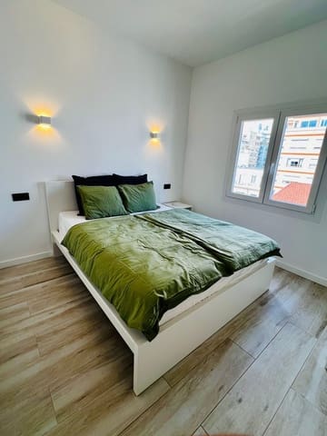 2 makuuhuone Kattohuoneisto vuokrattavana paikassa Santa Catalina, Palma de Mallorca - 2 000 € (Ref: 9363409)