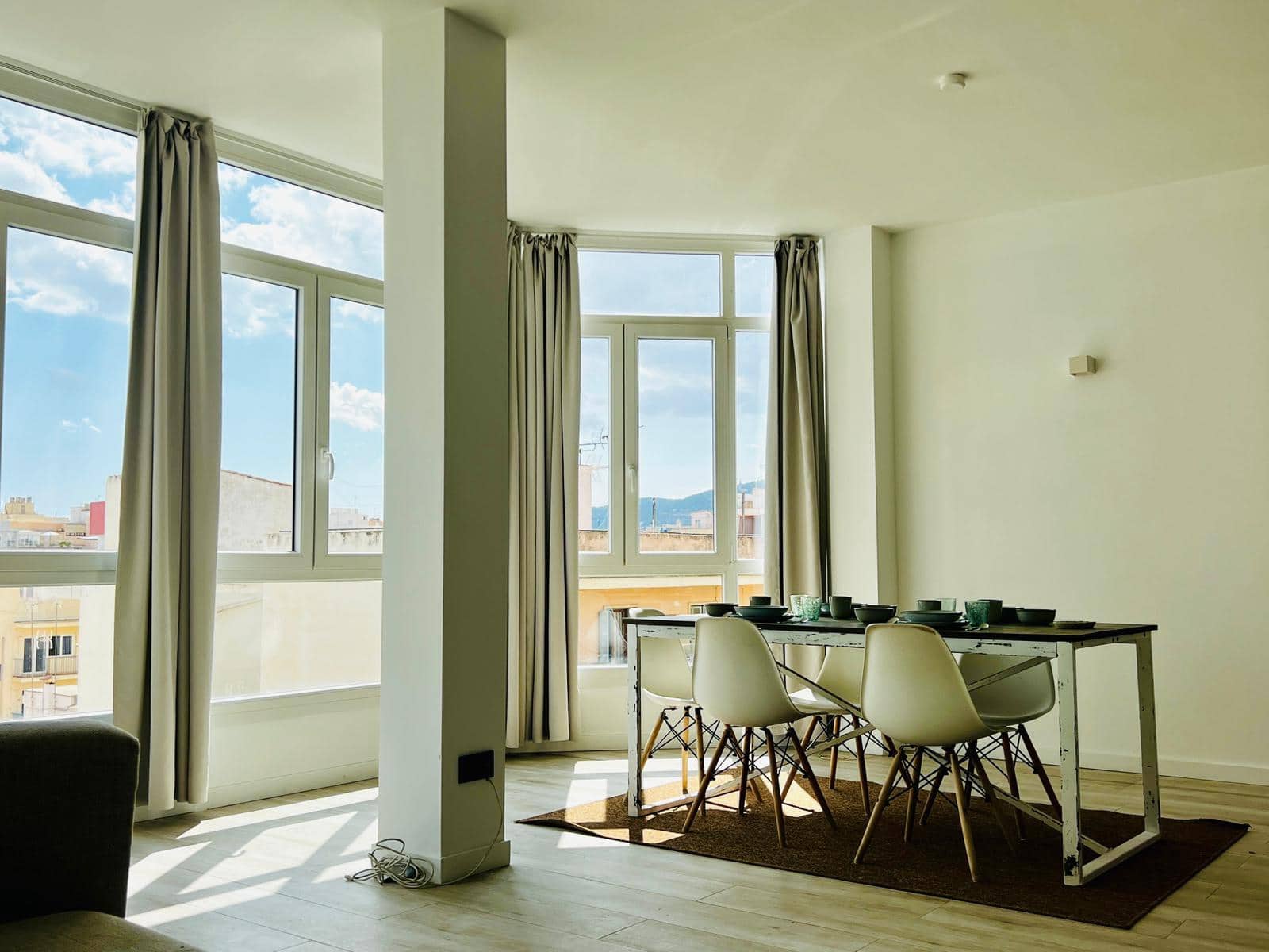 2 slaapkamer Penthouse te huur in Palma de Mallorca - € 2.000 (Ref: 9363409)