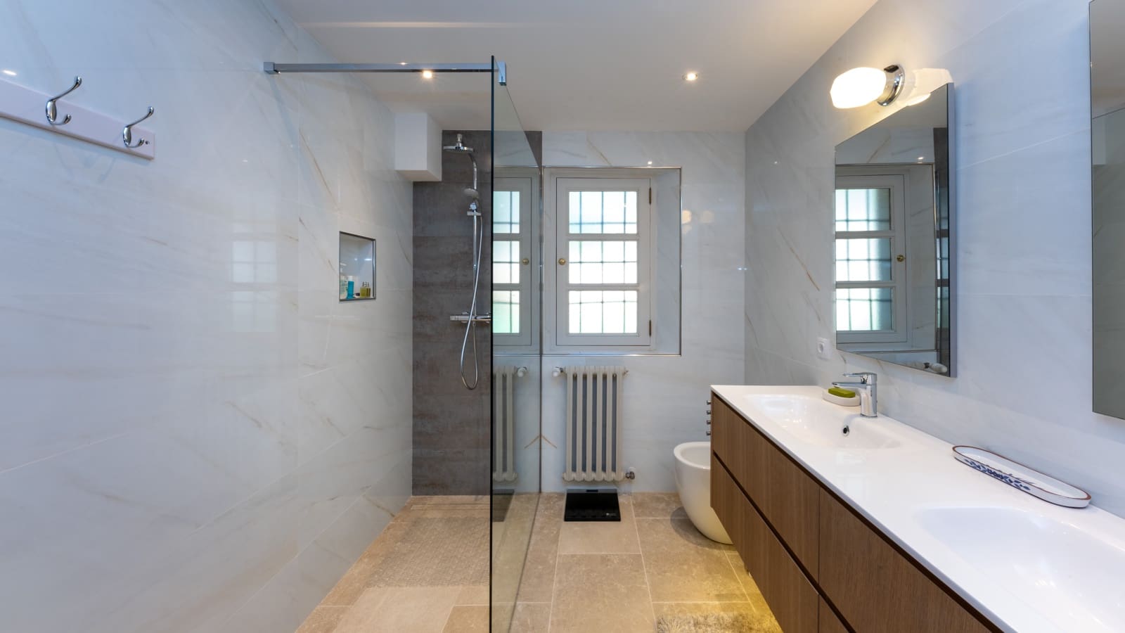 5 makuuhuone Maalaistalo myytävänä paikassa Puigpunyent mukana uima-altaan 
autotalli - 3 995 000 € (Ref: 9371155)