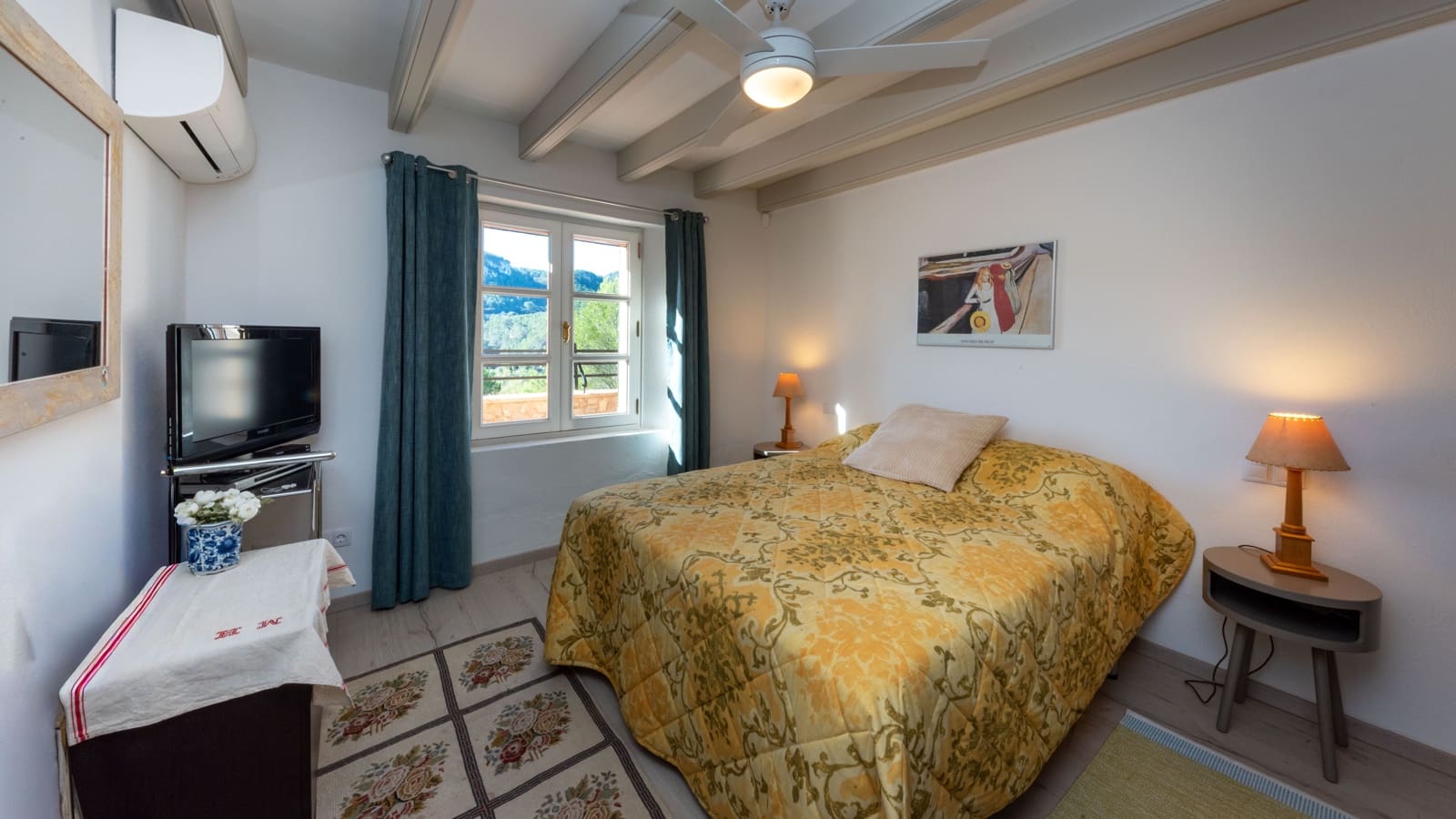 5 makuuhuone Maalaistalo myytävänä paikassa Puigpunyent mukana uima-altaan 
autotalli - 3 995 000 € (Ref: 9371155)