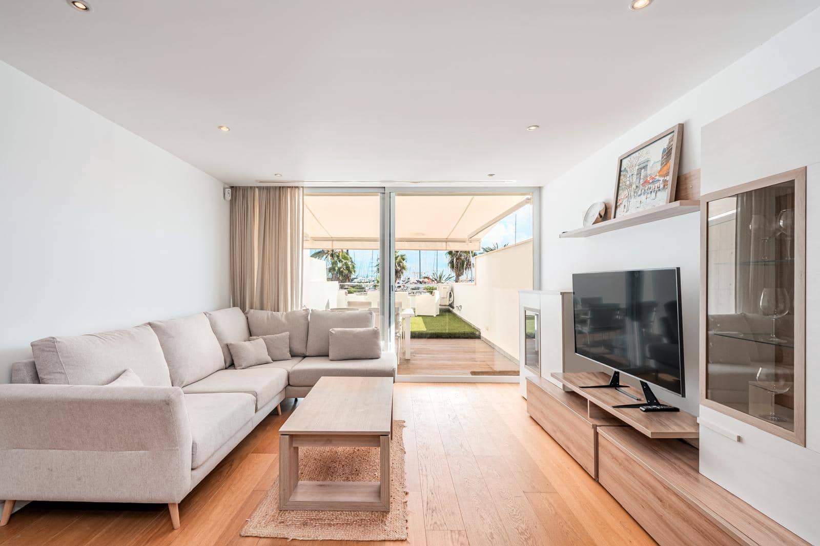 1 bedroom Apartment for rent in Palma de Mallorca with garage - € 1,650 (Ref: 9374243)