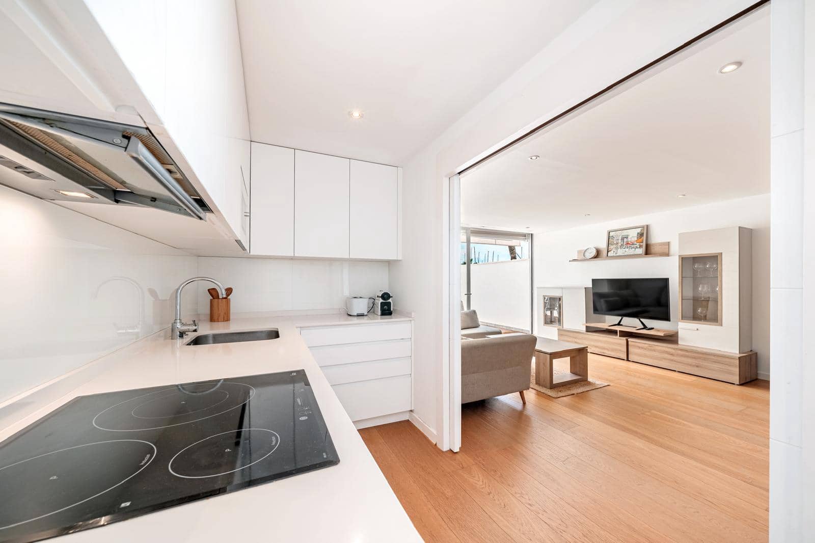 1 bedroom Apartment for rent in Palma de Mallorca with garage - € 1,650 (Ref: 9374243)