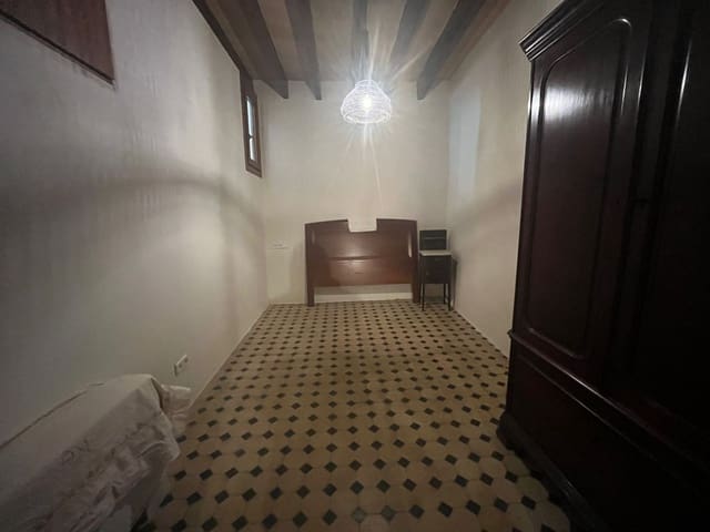 4 soveværelse Villa til leje i Sencelles med swimmingpool garage - € 4.000 (Ref: 9380159)