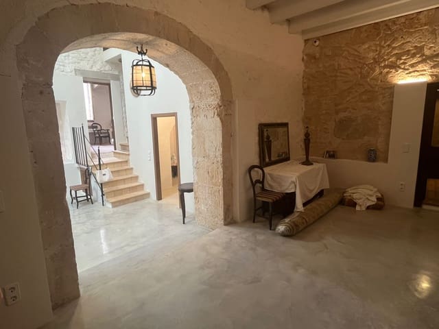 4 soveværelse Villa til leje i Sencelles med swimmingpool garage - € 4.000 (Ref: 9380159)