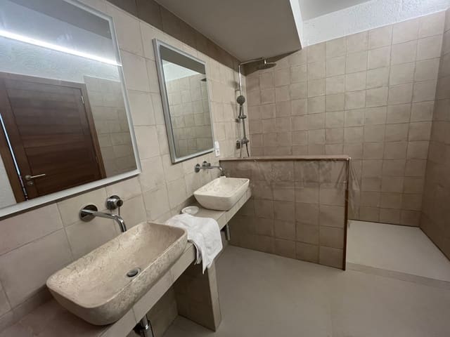 4 soveværelse Villa til leje i Sencelles med swimmingpool garage - € 4.000 (Ref: 9380159)