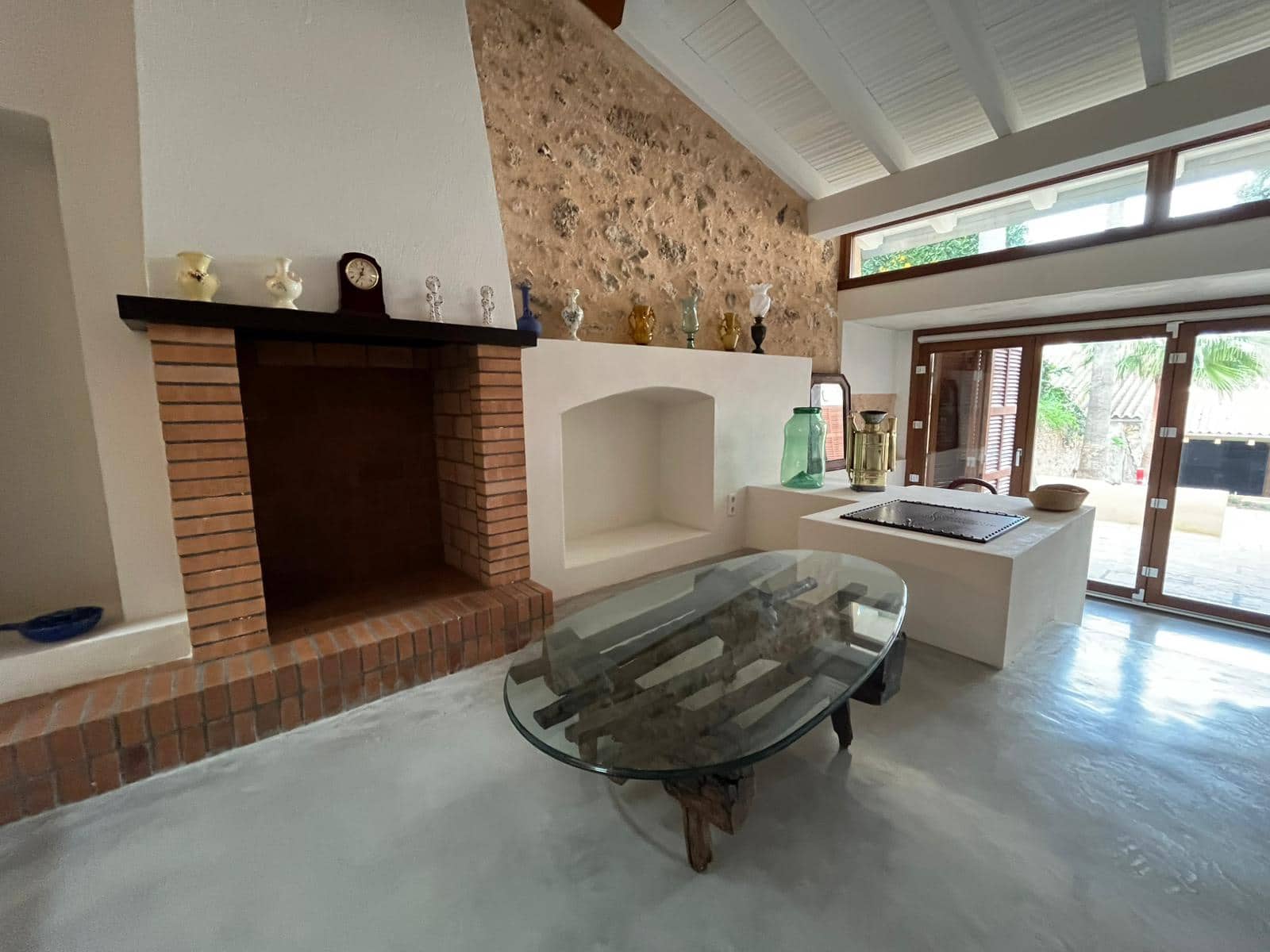 4 bedroom Villa for rent in Sencelles with pool garage - € 4,000 (Ref: 9380159)