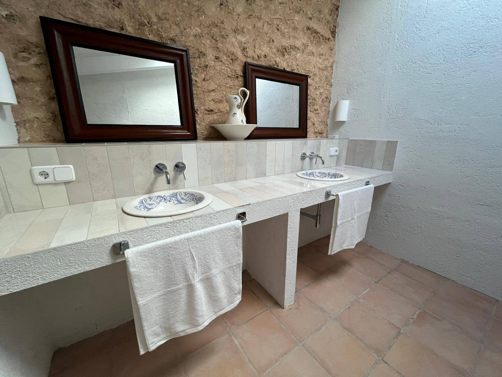 4 bedroom Villa for rent in Sencelles with pool garage - € 4,000 (Ref: 9380159)