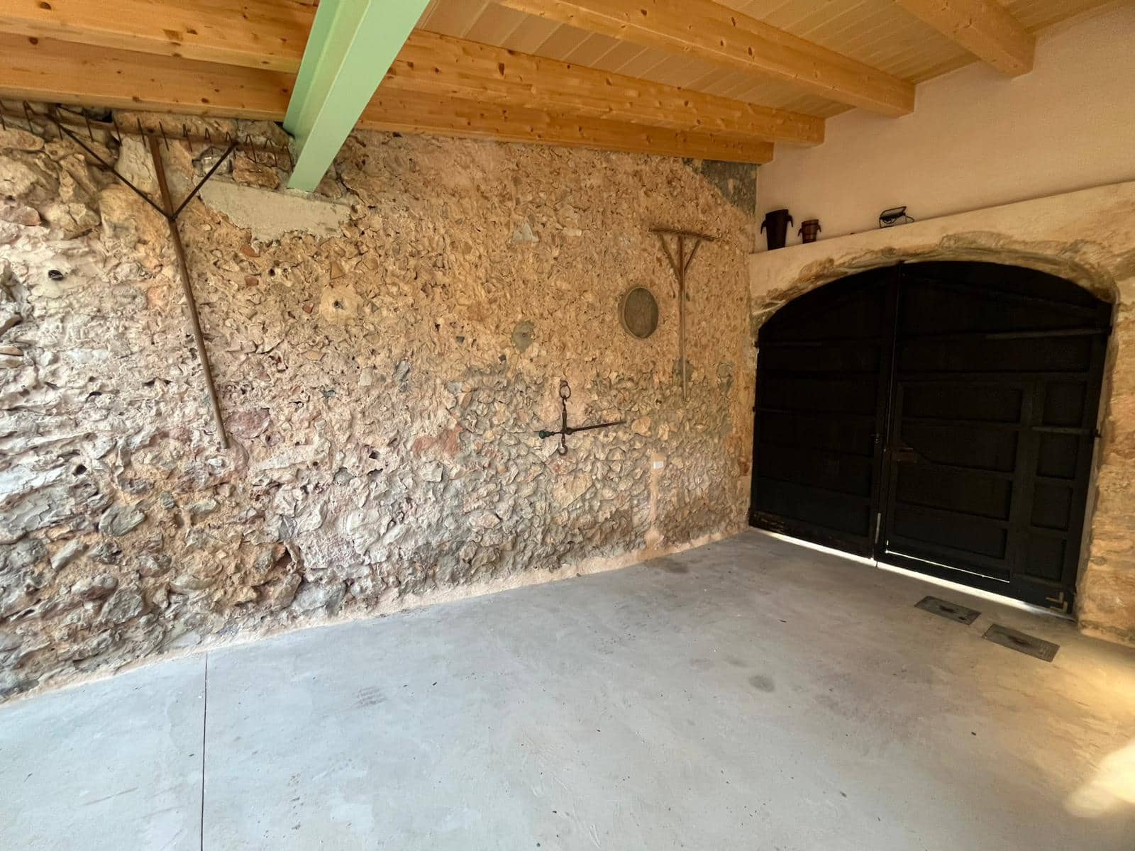 4 bedroom Villa for rent in Sencelles with pool garage - € 4,000 (Ref: 9380159)