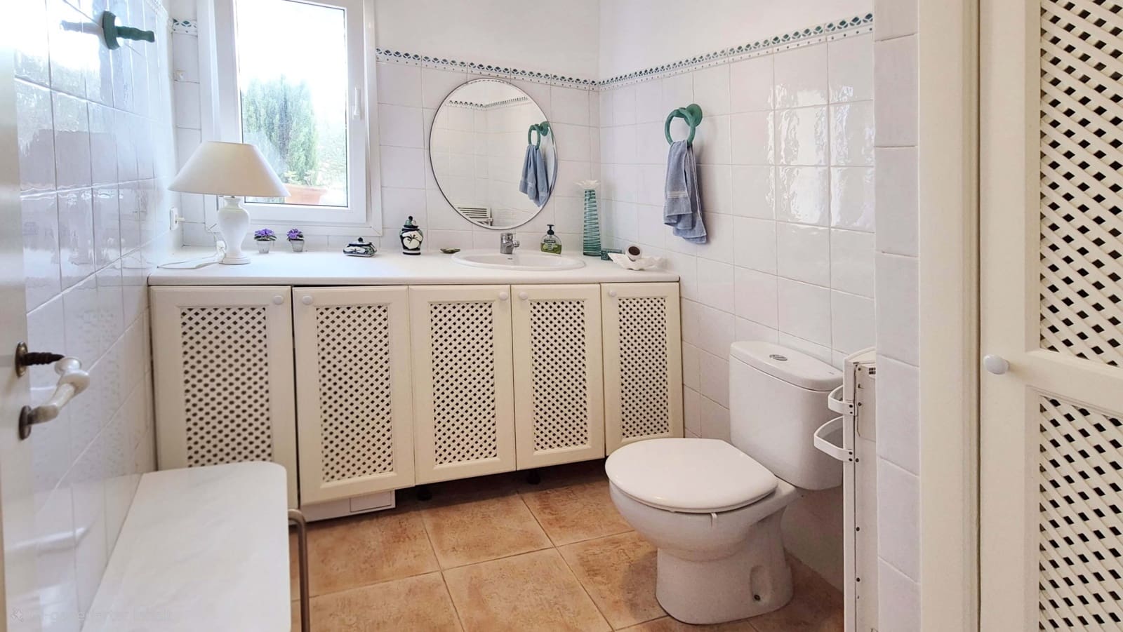 3 soveværelse Villa til salg i Santa Ponsa med swimmingpool garage - € 1.325.000 (Ref: 9384809)