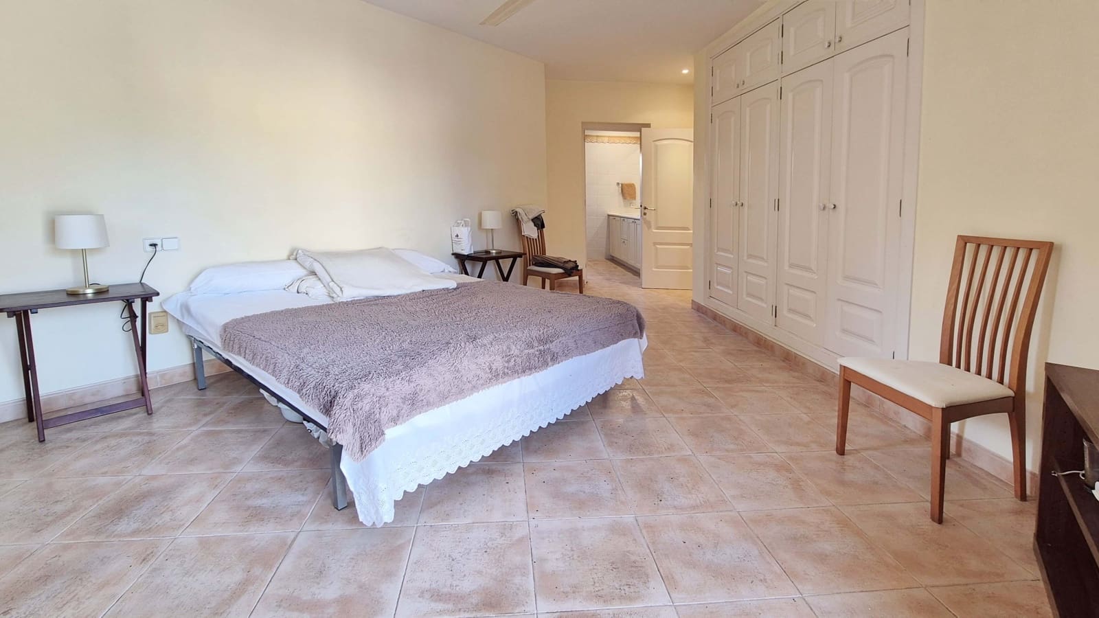 3 soveværelse Villa til salg i Santa Ponsa med swimmingpool garage - € 1.325.000 (Ref: 9384809)