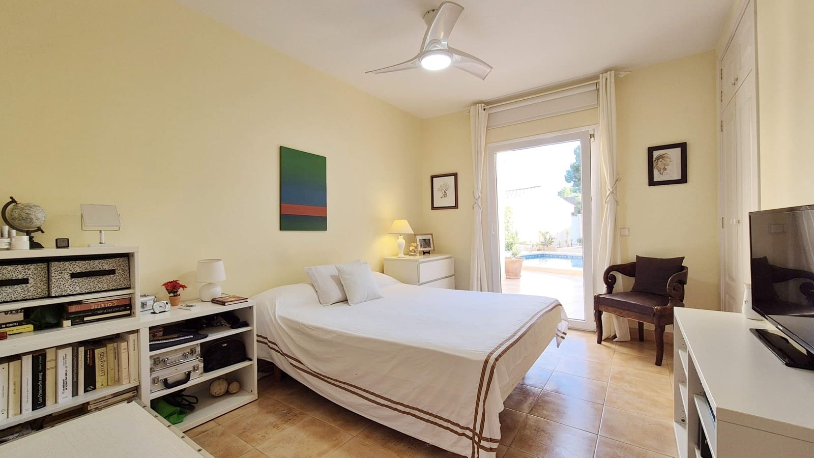 3 soveværelse Villa til salg i Santa Ponsa med swimmingpool garage - € 1.325.000 (Ref: 9384809)