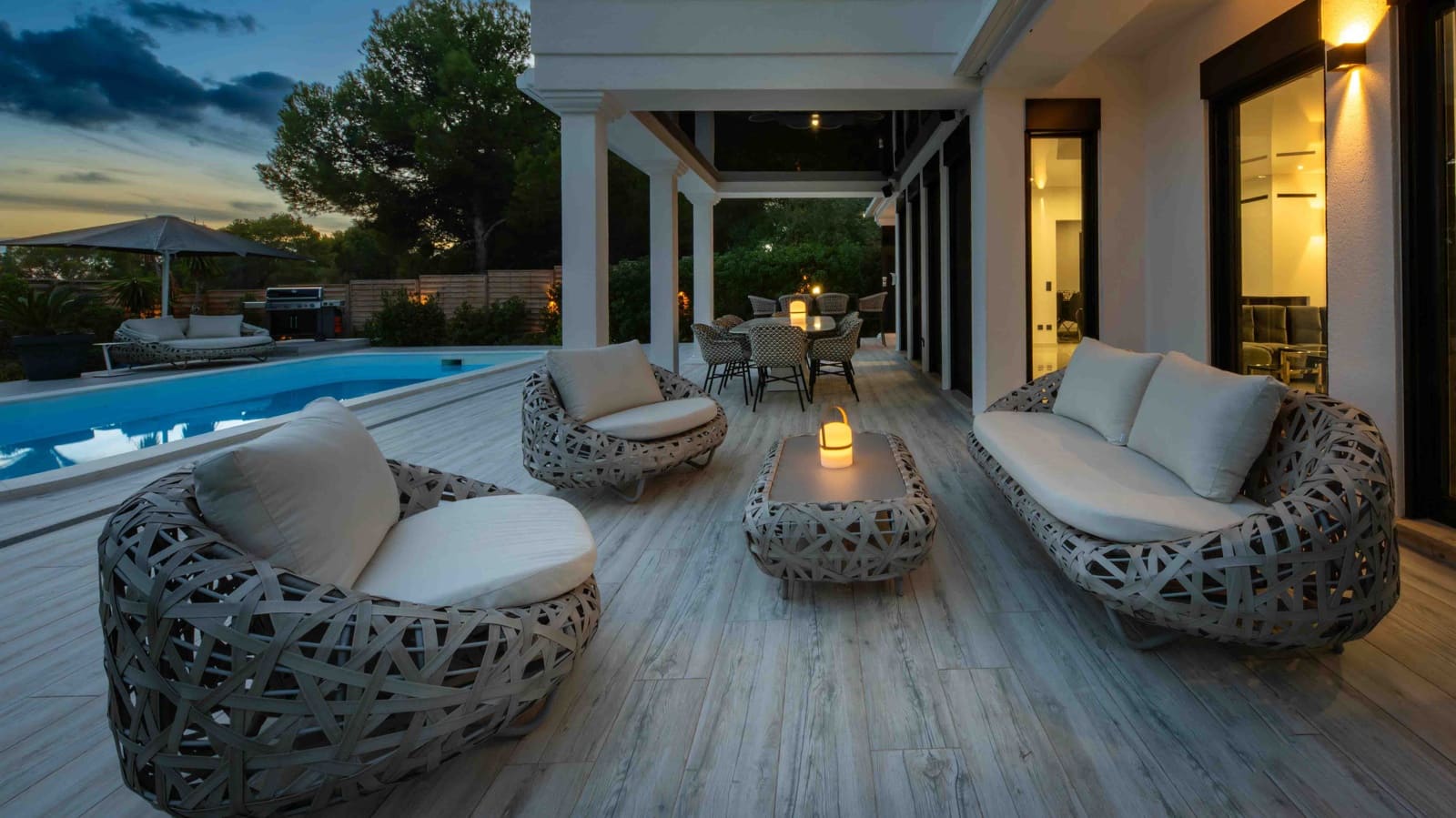 4 soveværelse Villa til salg i Santa Ponsa med swimmingpool garage - € 3.600.000 (Ref: 9384810)