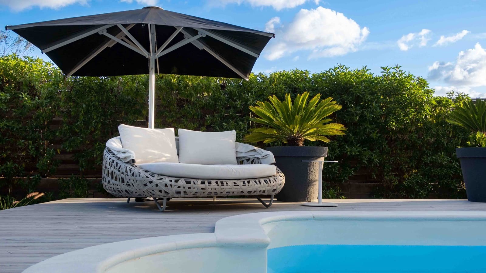 4 soveværelse Villa til salg i Santa Ponsa med swimmingpool garage - € 3.600.000 (Ref: 9384810)