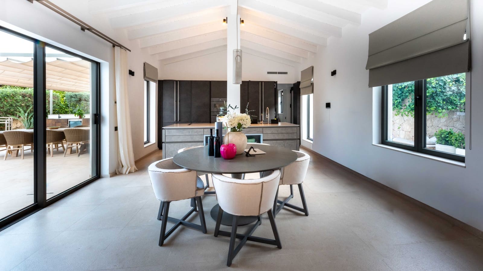 Chalet de 5 habitaciones en Santa Ponsa en venta con piscina garaje - 3.690.000 € (Ref: 9384811)